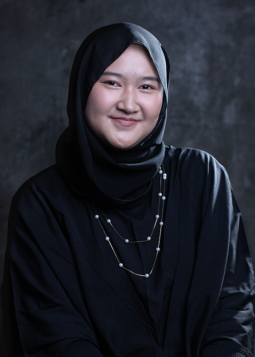 Nadhira_Dwi_Fortuna